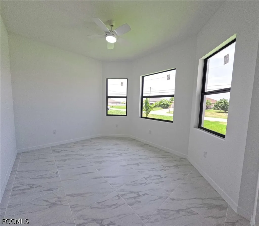 2227 NW 3rd Avenue Cape Coral FL 33993