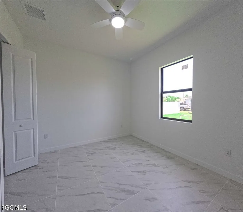 2227 NW 3rd Avenue Cape Coral FL 33993