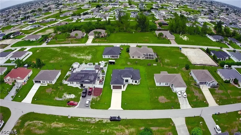 2227 NW 3rd Avenue Cape Coral FL 33993