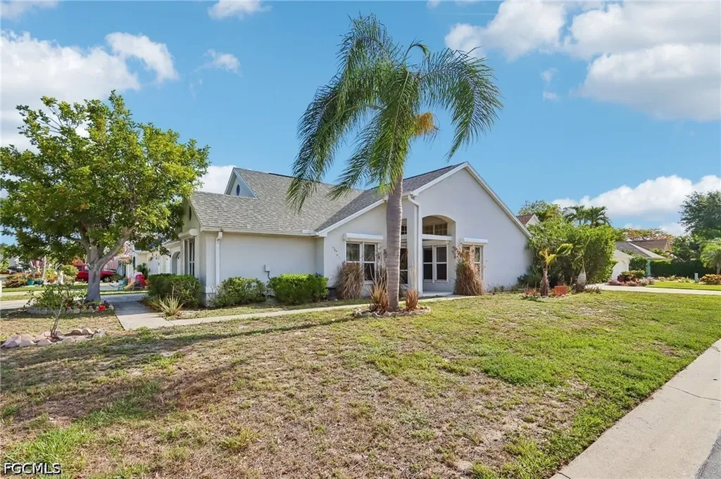 15237 Cricket Lane Fort Myers FL 33919