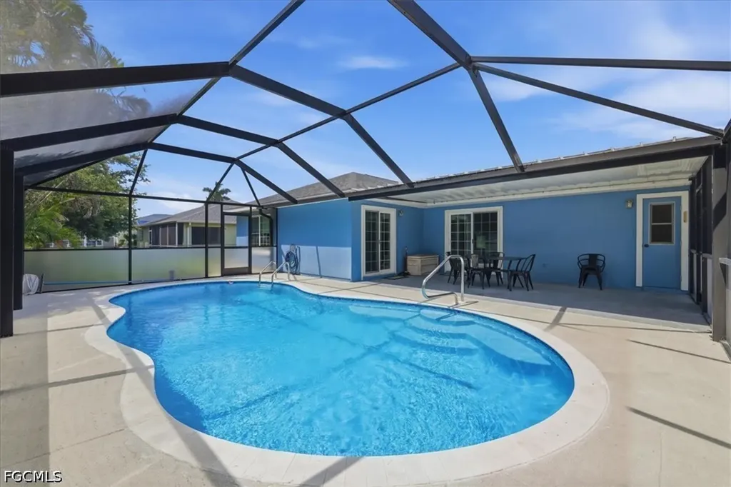 801 SW 11th Place Cape Coral FL 33991