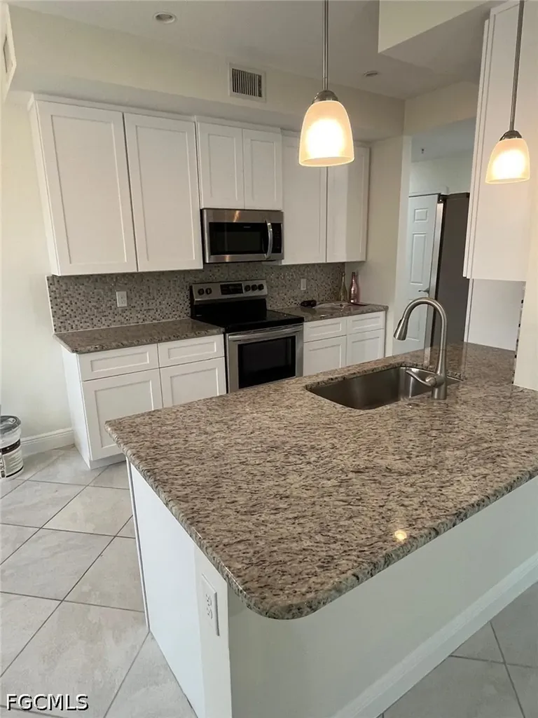 18247 Creekside Preserve Loop Fort Myers FL 33908