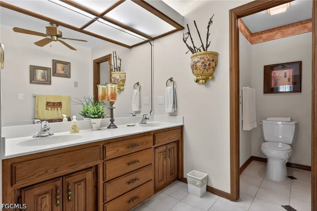 6072 Huntington Woods Drive Naples FL 34112