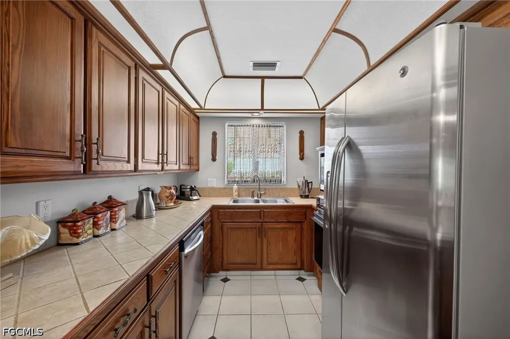 6072 Huntington Woods Drive Naples FL 34112