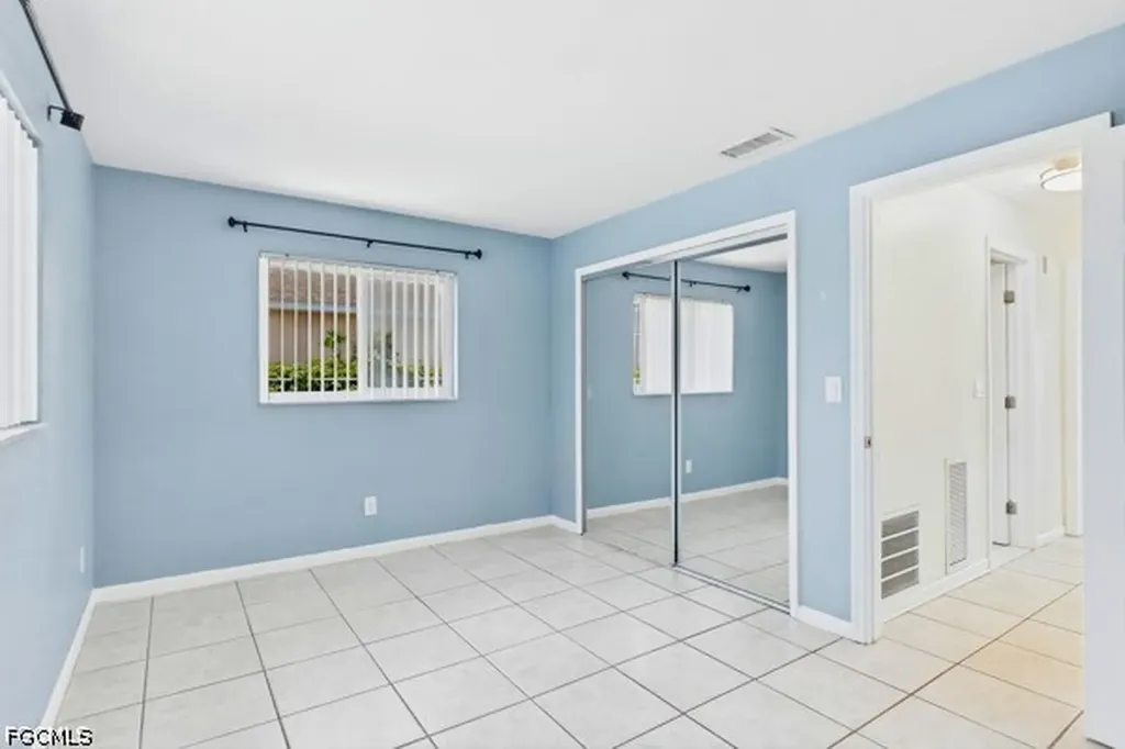 3419 SE 4th Place Cape Coral FL 33904