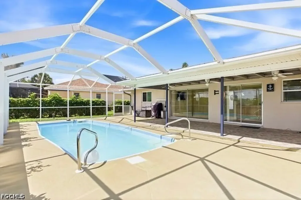 3419 SE 4th Place Cape Coral FL 33904