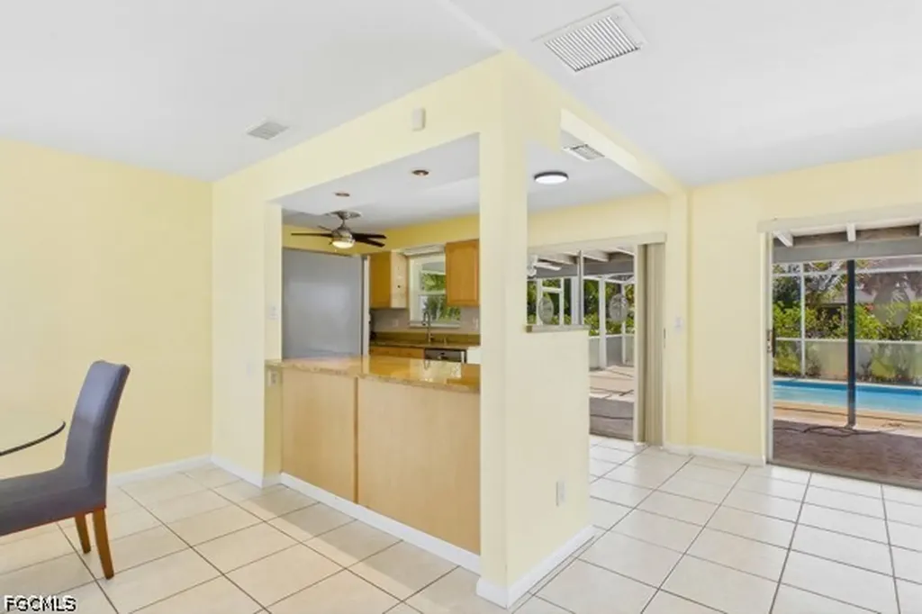 3419 SE 4th Place Cape Coral FL 33904