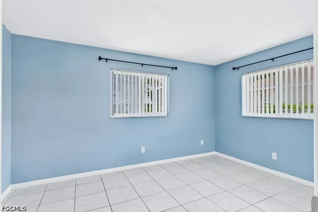 3419 SE 4th Place Cape Coral FL 33904