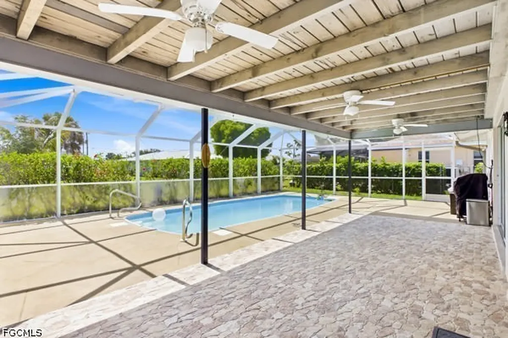 3419 SE 4th Place Cape Coral FL 33904