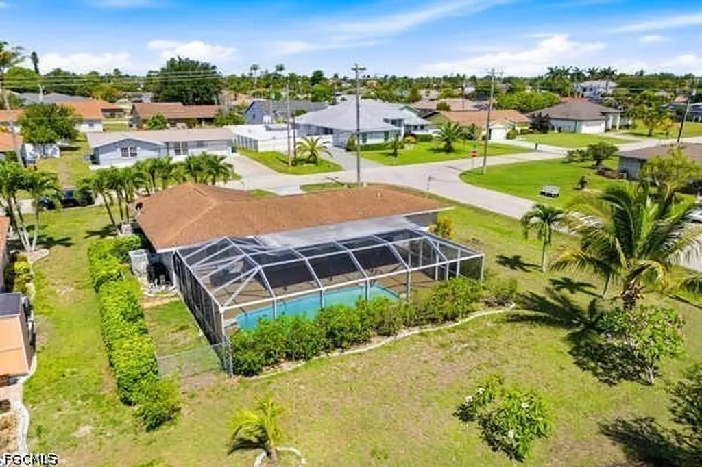 3419 SE 4th Place Cape Coral FL 33904