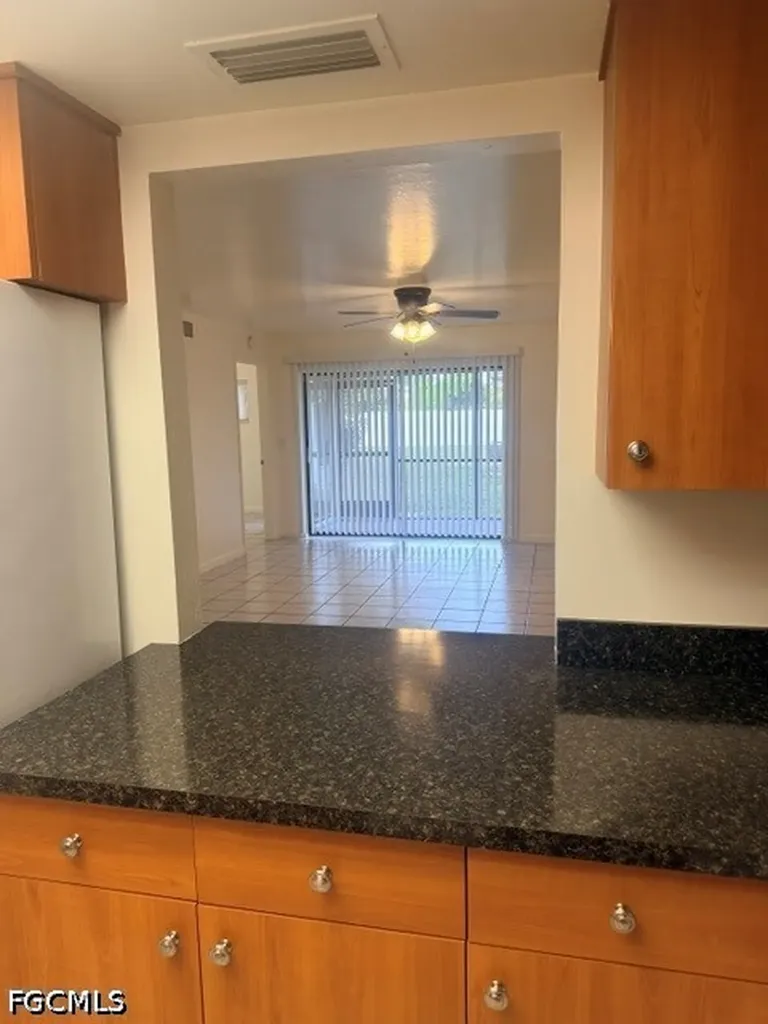 1318 SE 40th Terrace Cape Coral FL 33904