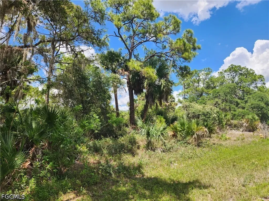 636 Nassau Circle Labelle FL 33935