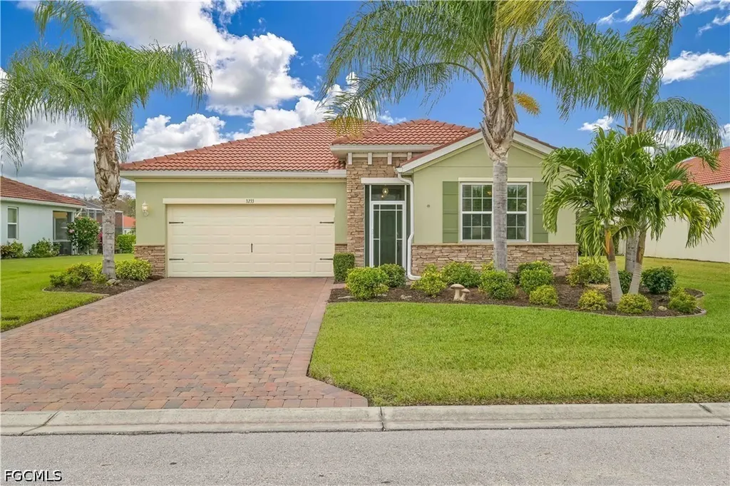3233 Birch Tree Lane Alva FL 33920