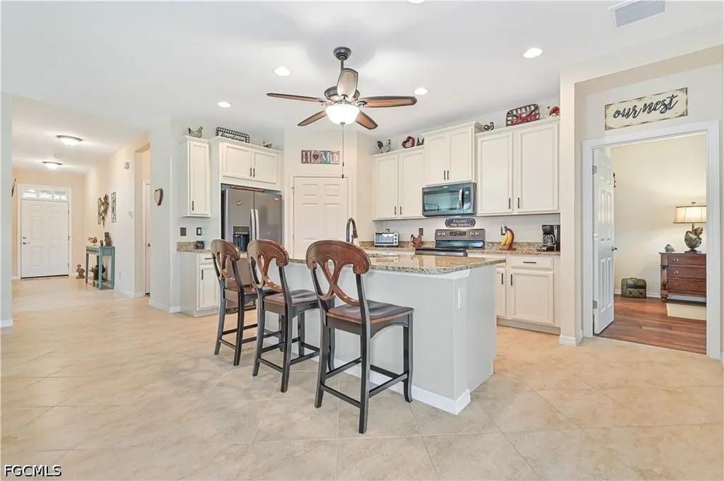 3233 Birch Tree Lane Alva FL 33920