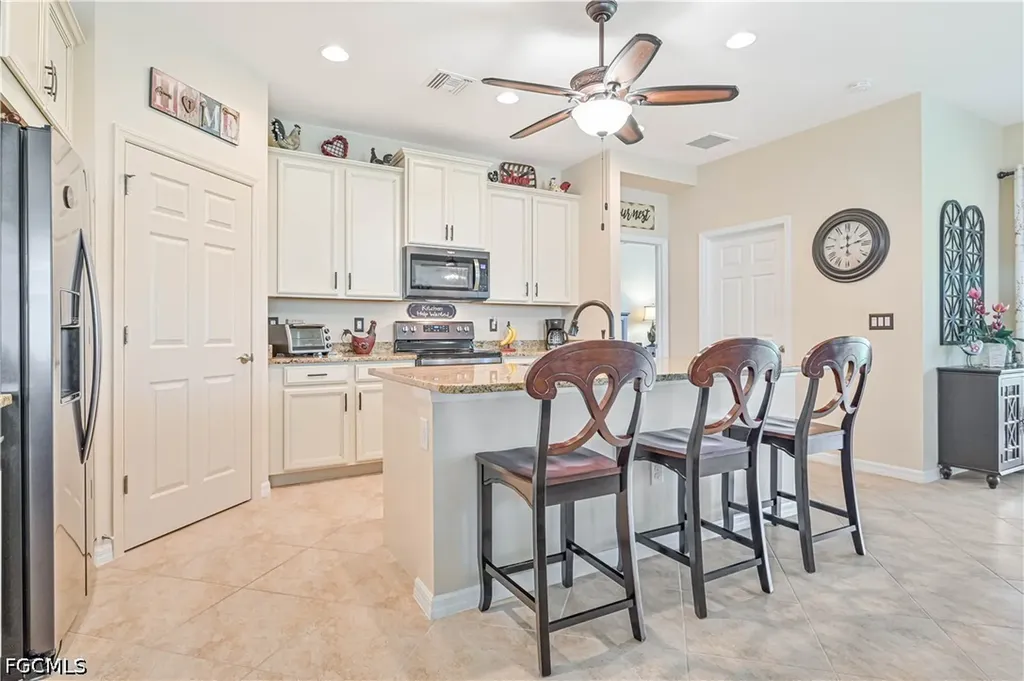 3233 Birch Tree Lane Alva FL 33920