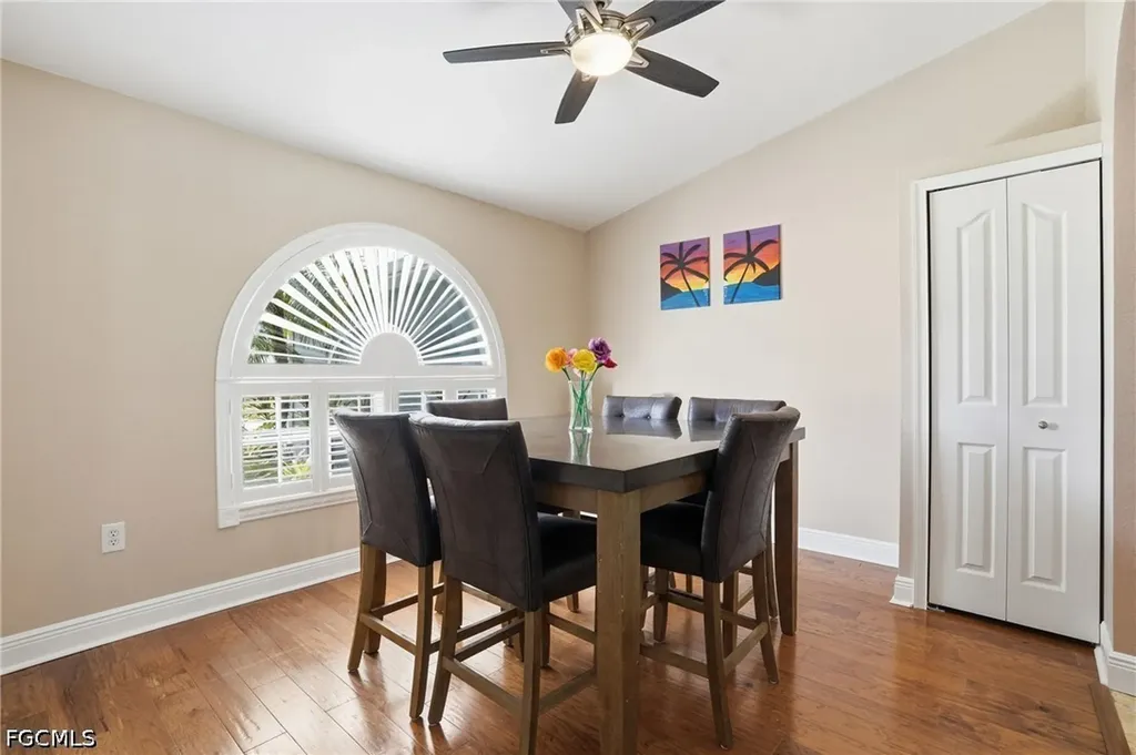 4304 NE 23rd Place Cape Coral FL 33909