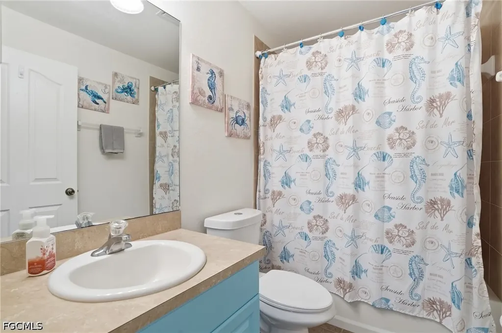 4304 NE 23rd Place Cape Coral FL 33909