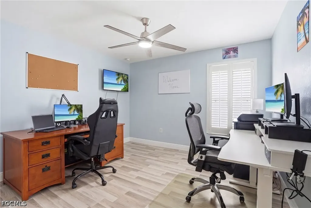 4304 NE 23rd Place Cape Coral FL 33909