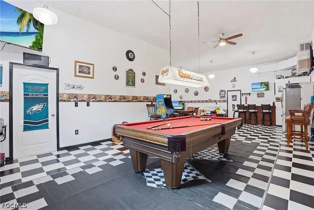 4304 NE 23rd Place Cape Coral FL 33909