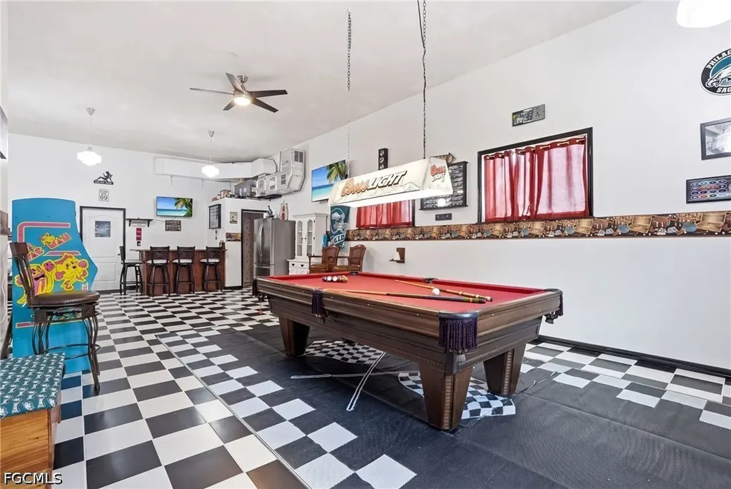 4304 NE 23rd Place Cape Coral FL 33909