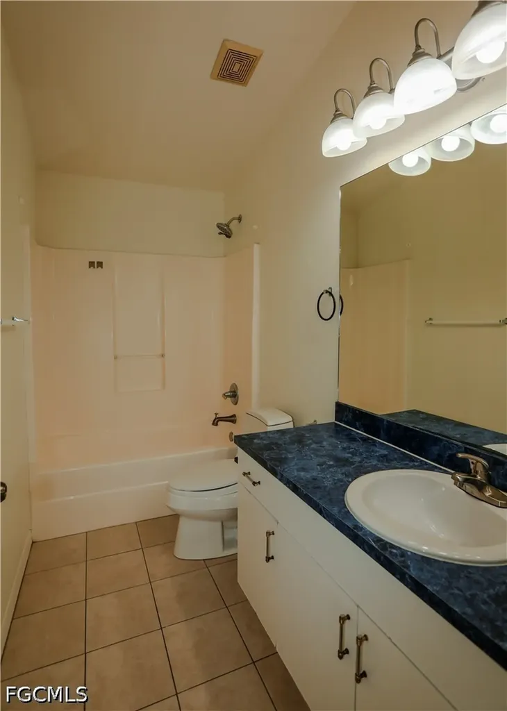 1834 NW 6th Avenue Cape Coral FL 33993