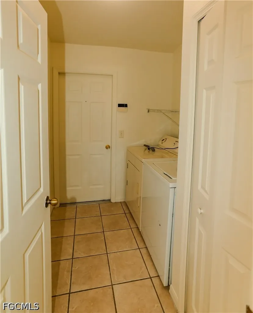 1834 NW 6th Avenue Cape Coral FL 33993