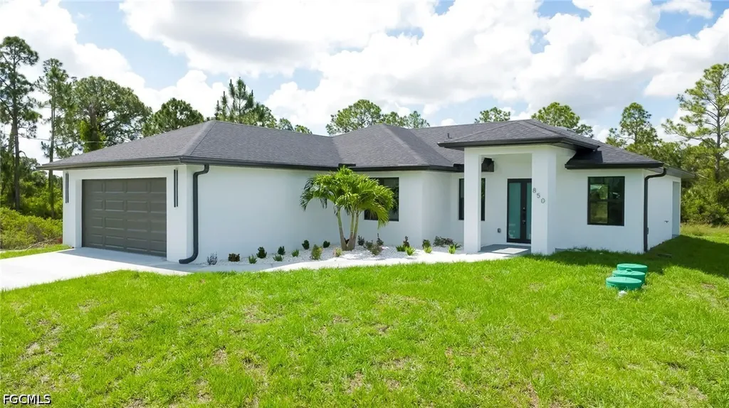 850 Foxtail Street Lehigh Acres FL 33974