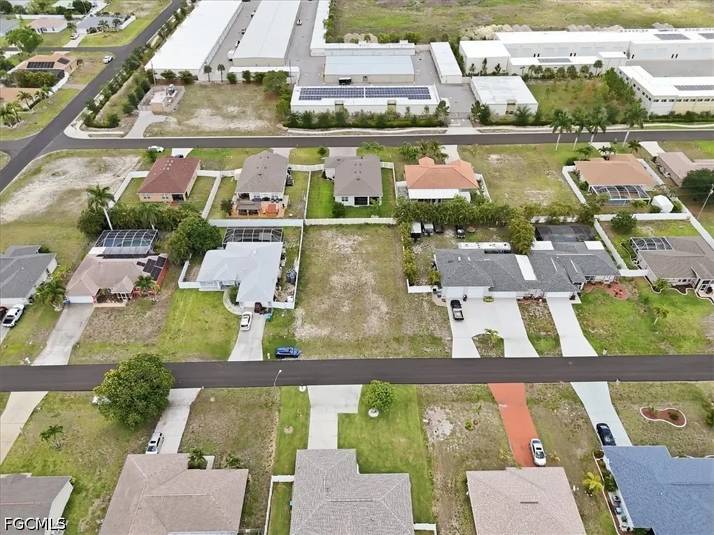 4215 SW 9th Place Cape Coral FL 33914