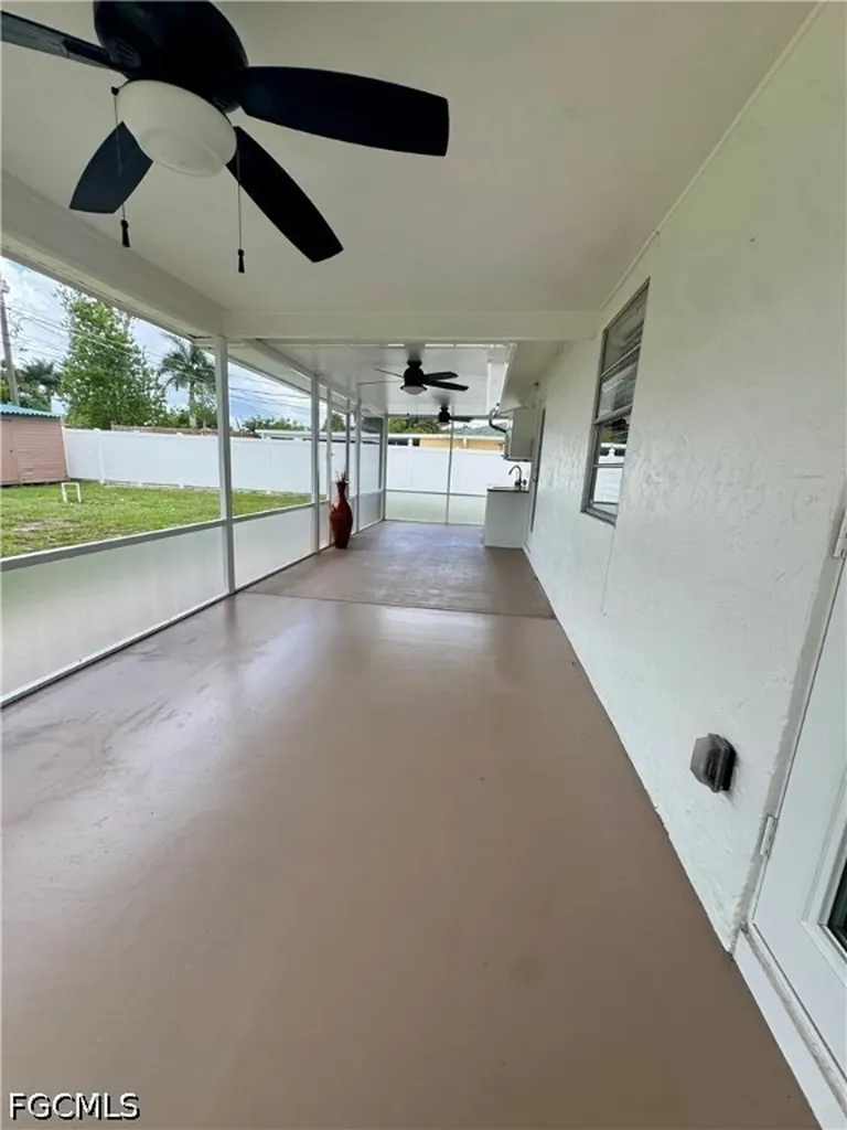 2200 51st Terrace SW Naples FL 34116