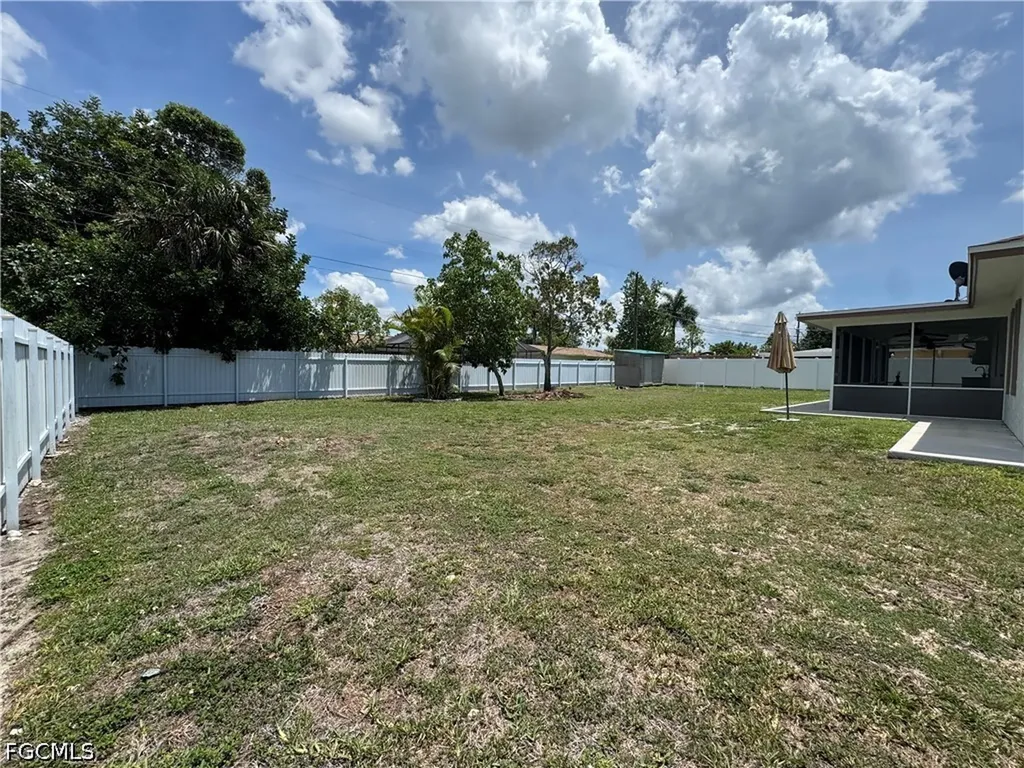 2200 51st Terrace SW Naples FL 34116