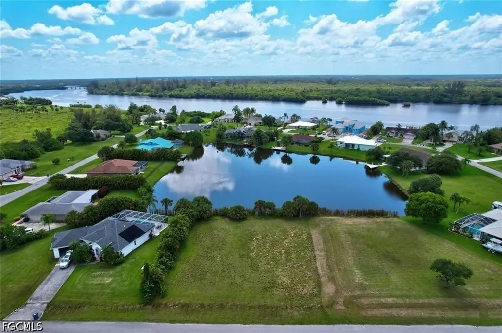 17091 Waters Edge Circle North Fort Myers FL 33917