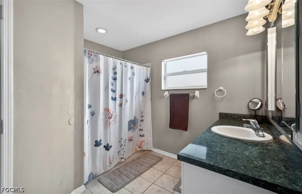 2311 El Dorado Boulevard N Cape Coral FL 33993