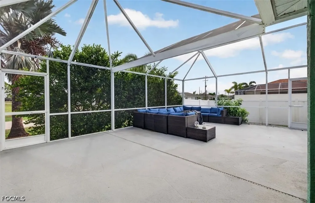 2311 El Dorado Boulevard N Cape Coral FL 33993