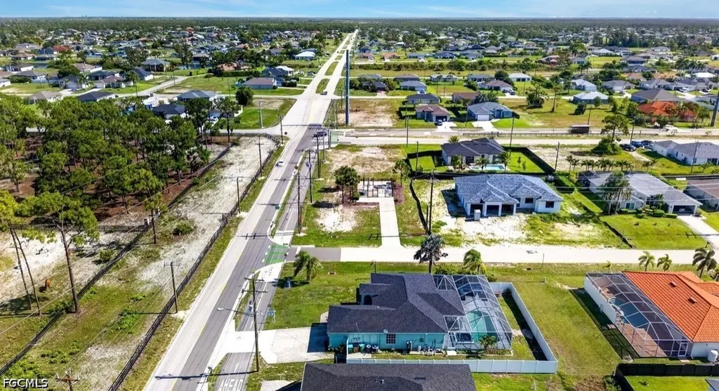 2311 El Dorado Boulevard N Cape Coral FL 33993