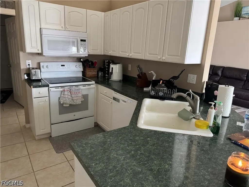 2311 El Dorado Boulevard N Cape Coral FL 33993