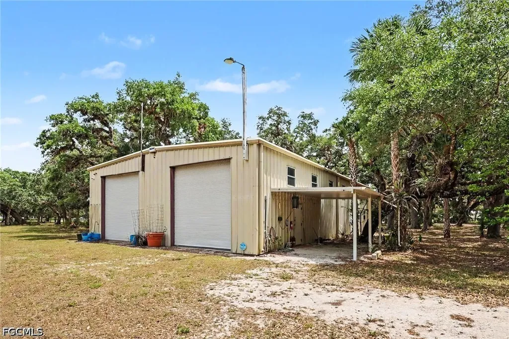 3079 Frontier Circle Labelle FL 33935