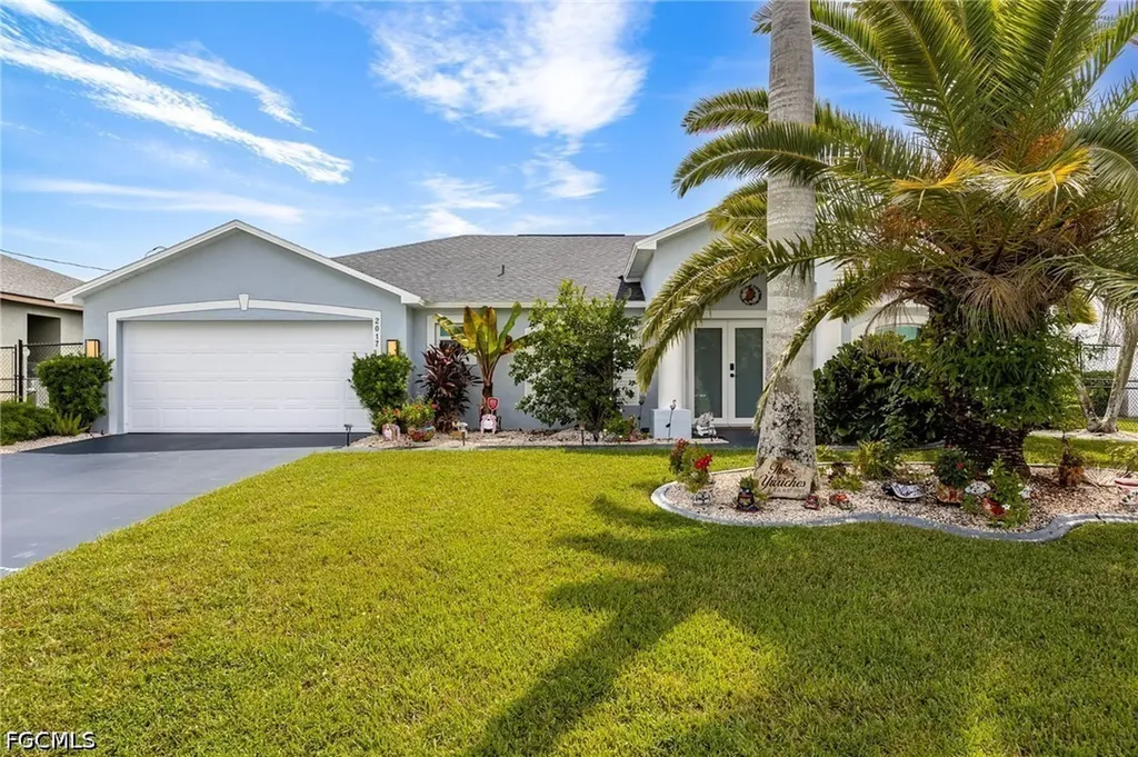 2017 SE 17th Place Cape Coral FL 33990