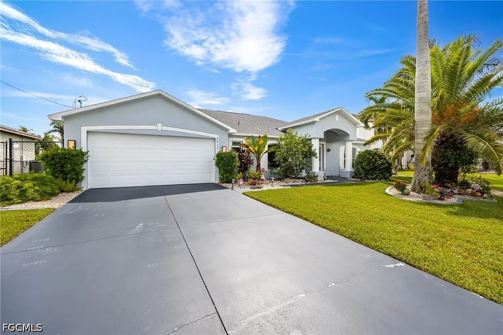 2017 SE 17th Place Cape Coral FL 33990