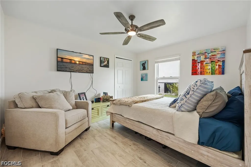 2017 SE 17th Place Cape Coral FL 33990