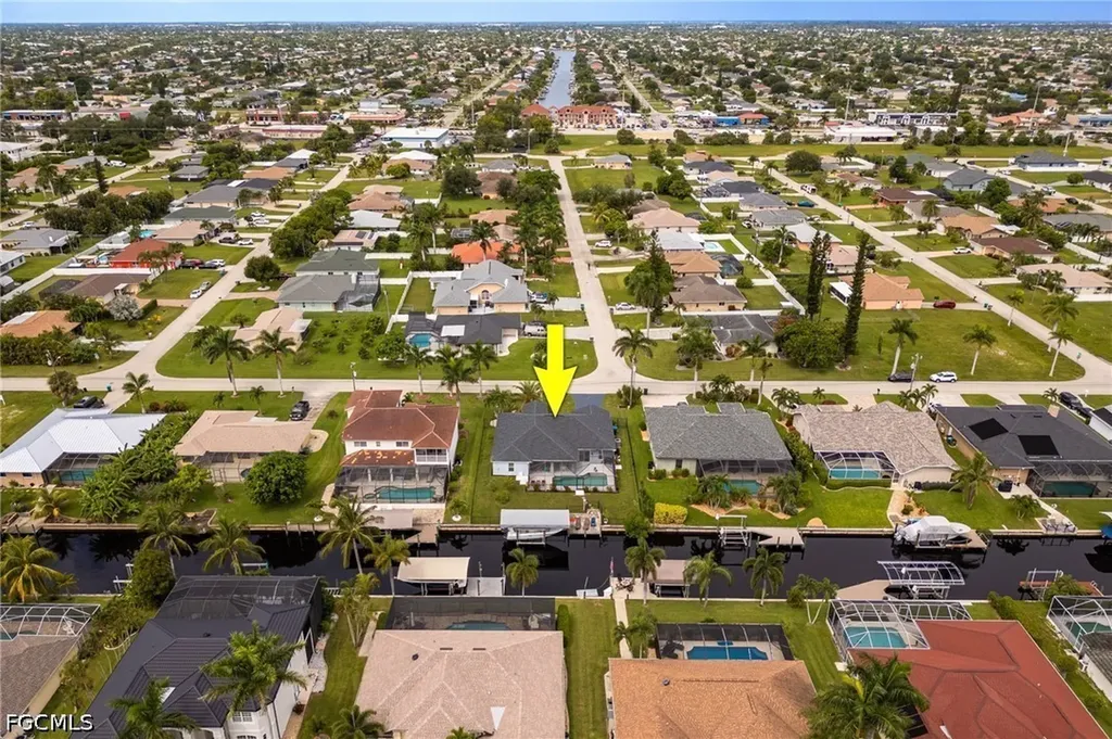 2017 SE 17th Place Cape Coral FL 33990