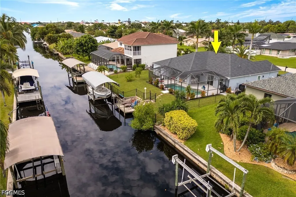 2017 SE 17th Place Cape Coral FL 33990