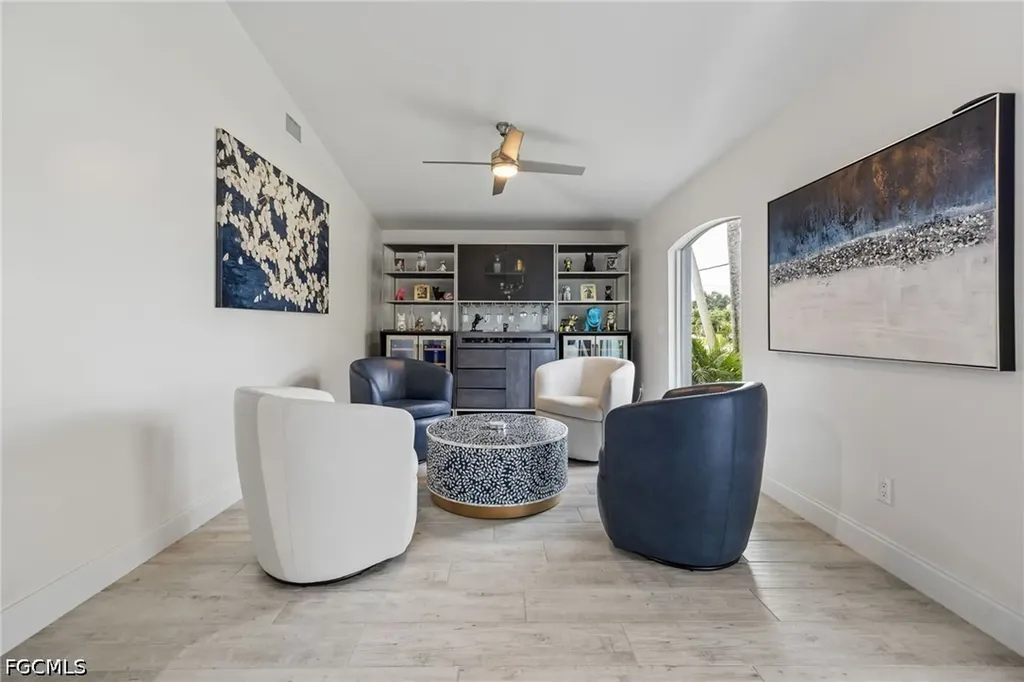 2017 SE 17th Place Cape Coral FL 33990