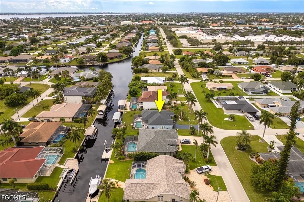 2017 SE 17th Place Cape Coral FL 33990