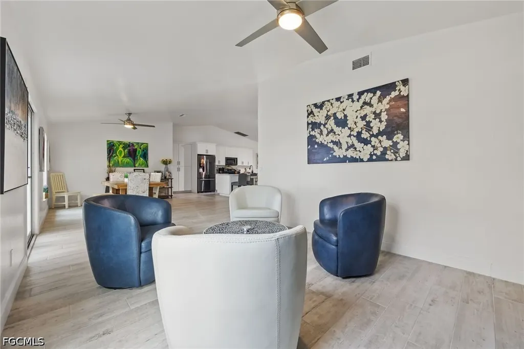 2017 SE 17th Place Cape Coral FL 33990