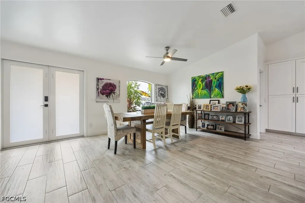2017 SE 17th Place Cape Coral FL 33990