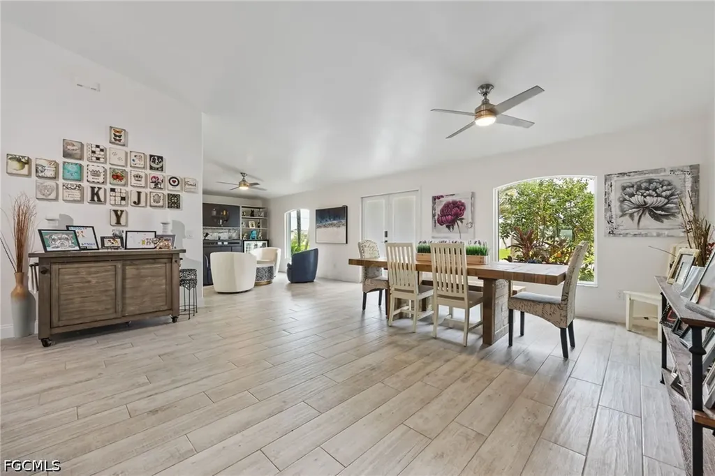 2017 SE 17th Place Cape Coral FL 33990