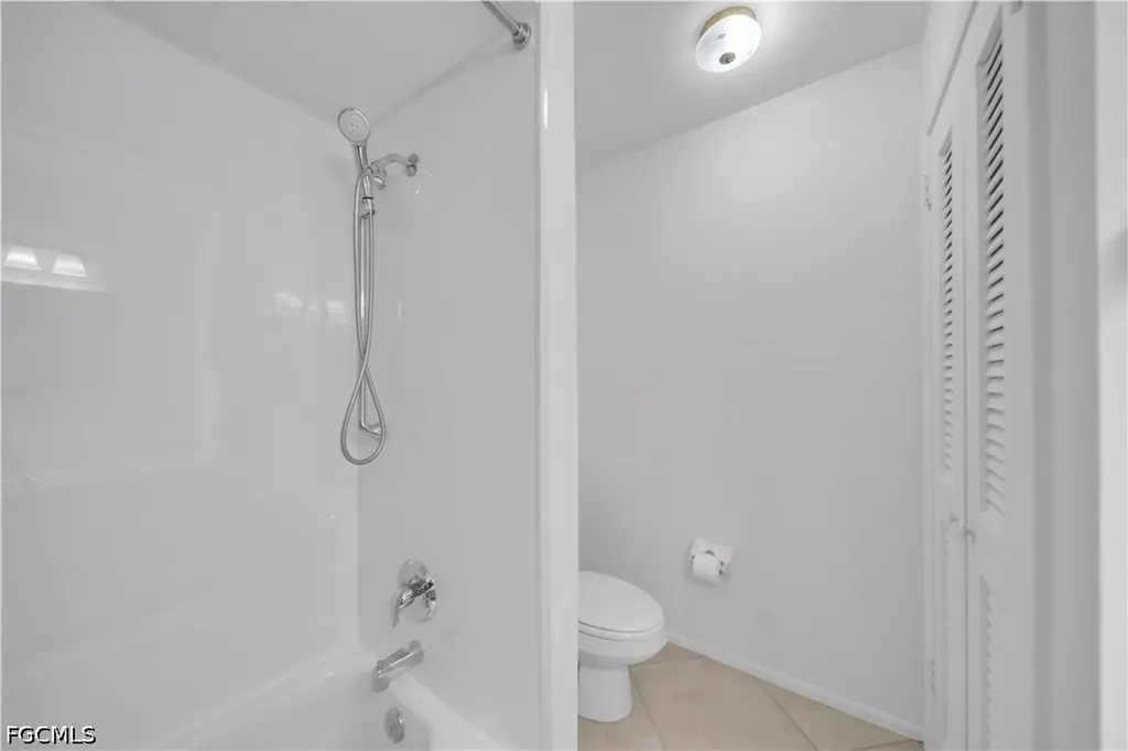1715 Golf Club Drive North Fort Myers FL 33903