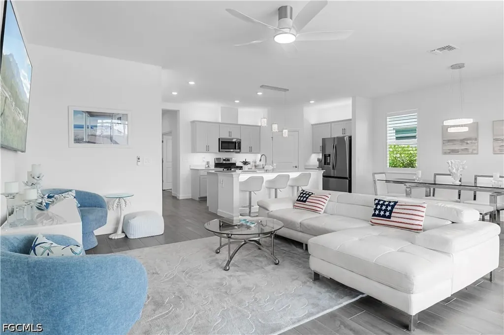 14964 White Pearl Road Punta Gorda FL 33982