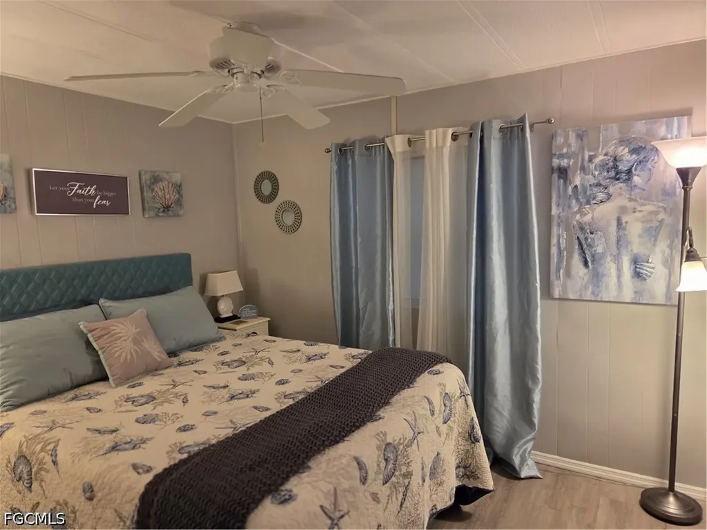 575 Winning Way North Fort Myers FL 33917