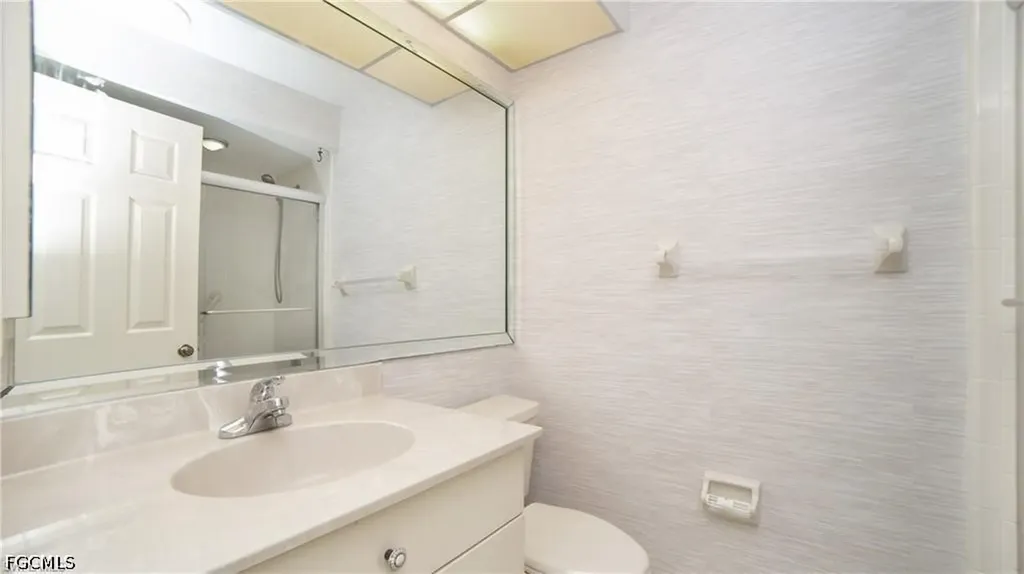 319 Reynolds Court Naples FL 34112